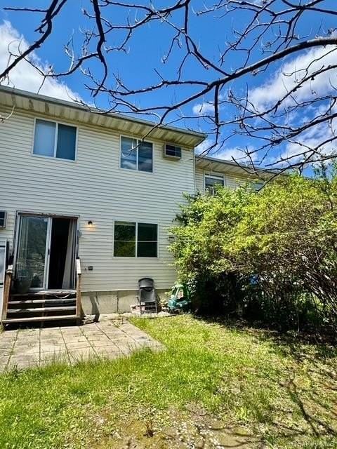 39 Cedar Ct - Photo 3 of 19