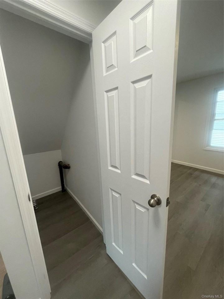 653 Jersey Ave #C - Photo 7 of 13