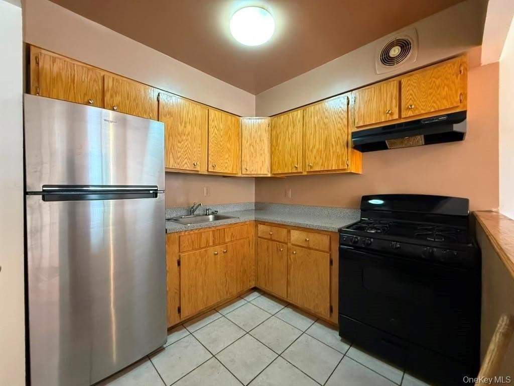 1250 Rev James A Polite Ave #2 - Photo 6 of 8