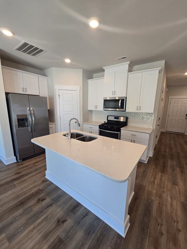623 Millwright Way #1 - Photo 5 of 18