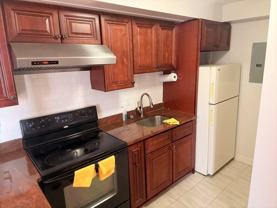 1025 Hancock St #6J - Photo 1 of 1