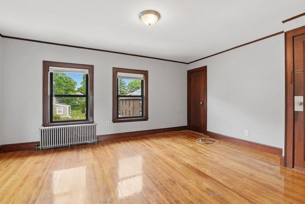 34 Weston Ave #4 - Photo 4 of 27