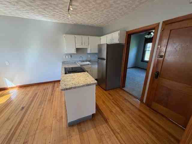 17 Englewood Ave #2F - Photo 4 of 12