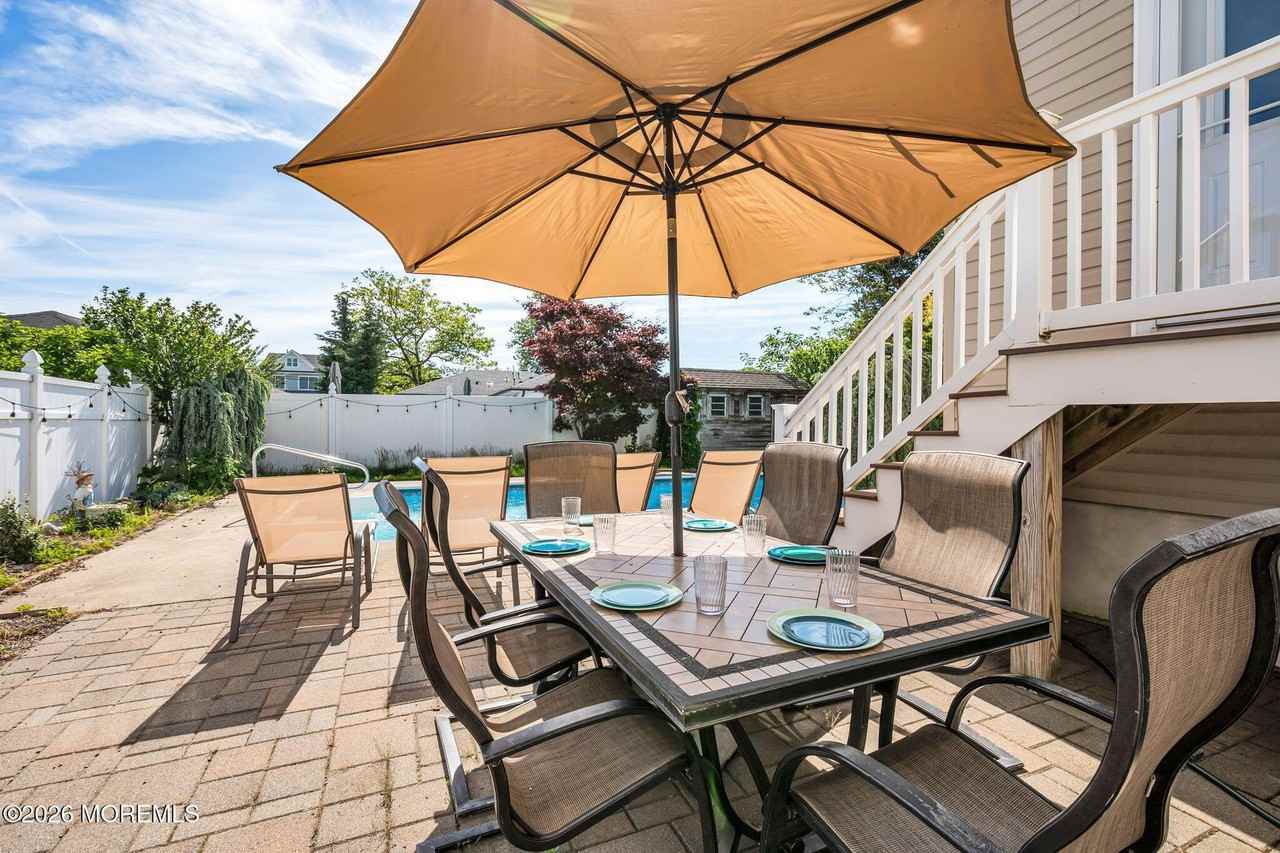 116 Cornell Ave - Photo 4 of 27