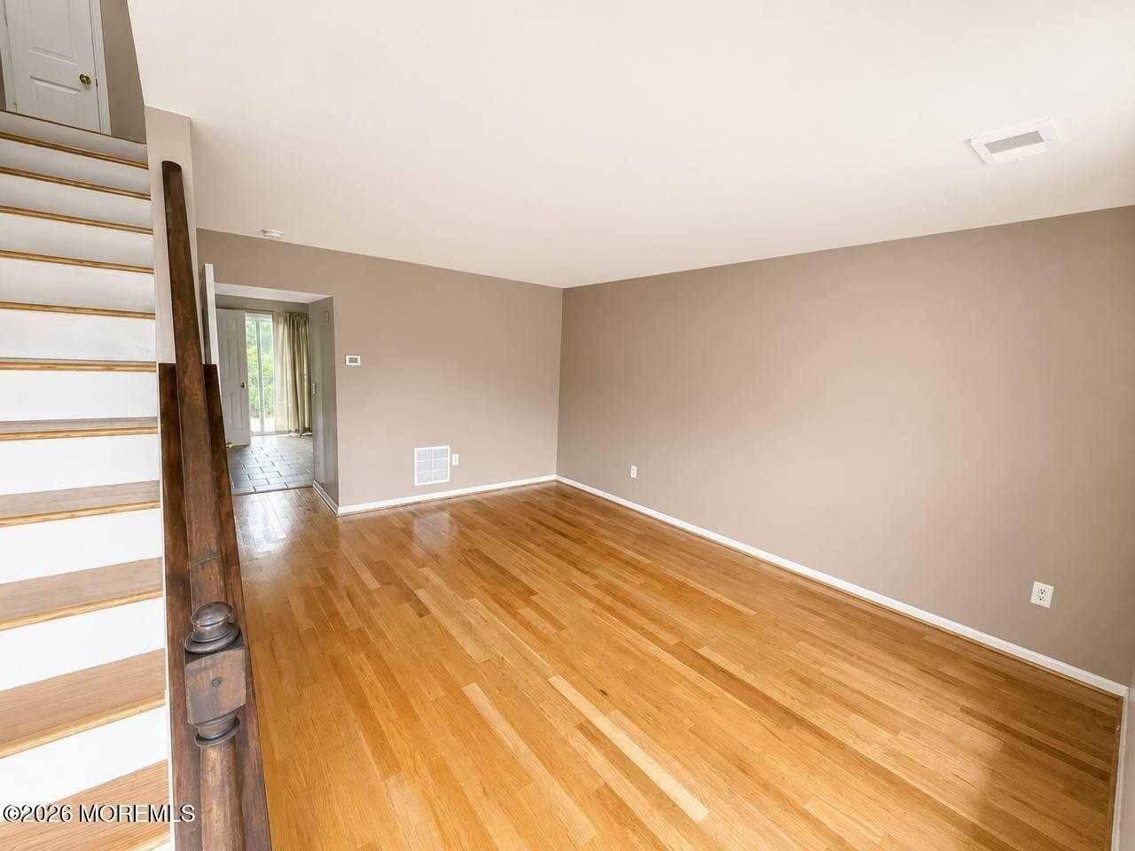 1156 Sawmill Rd #127 - Photo 4 of 19