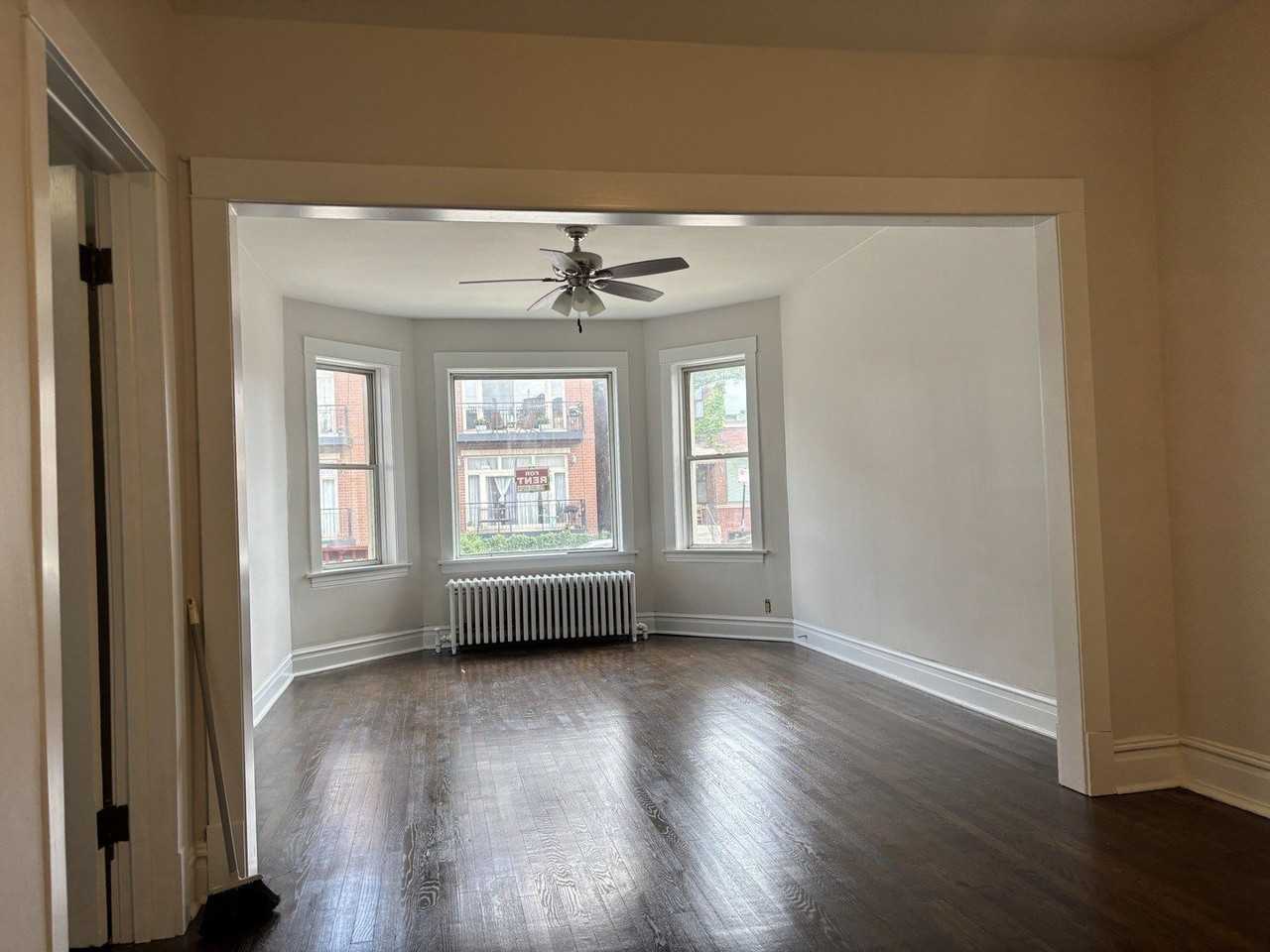 2737 W Belmont Ave #1 - Photo 3 of 21