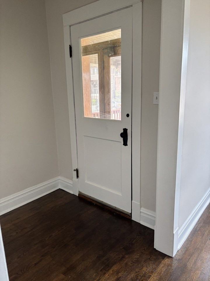 2737 W Belmont Ave #1 - Photo 4 of 21
