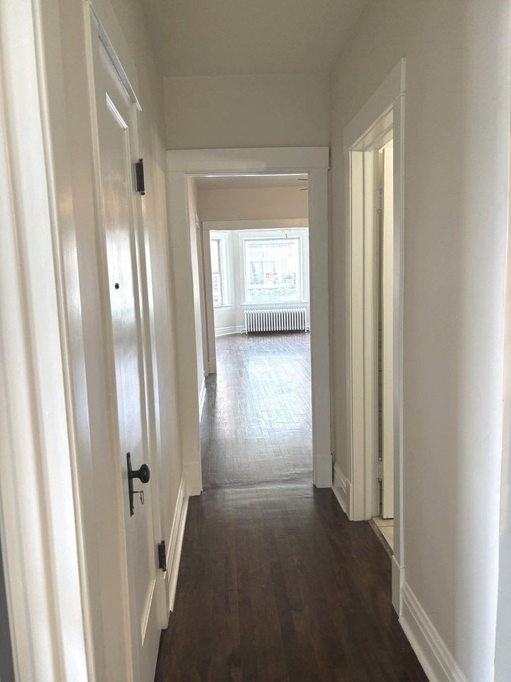 2737 W Belmont Ave #1 - Photo 6 of 21