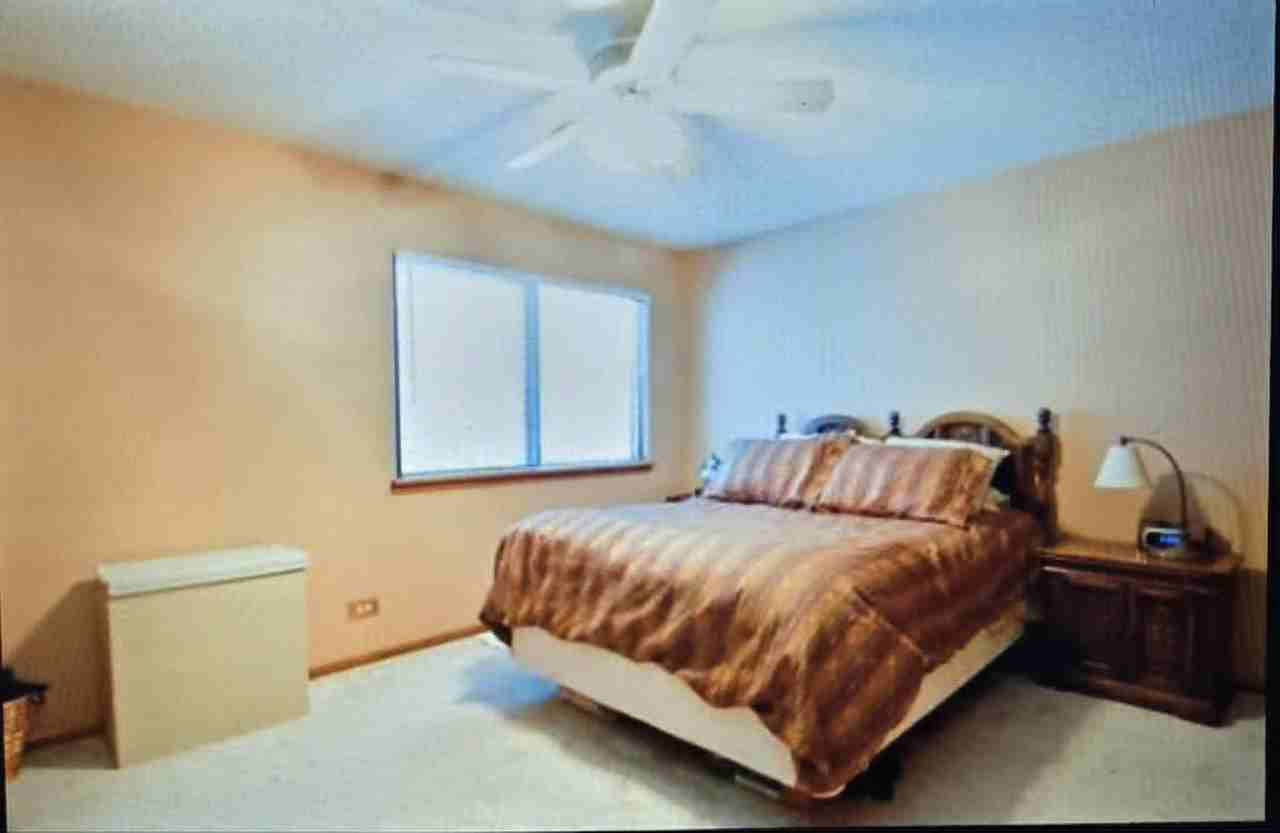 1733 Howe Ln - Photo 6 of 14