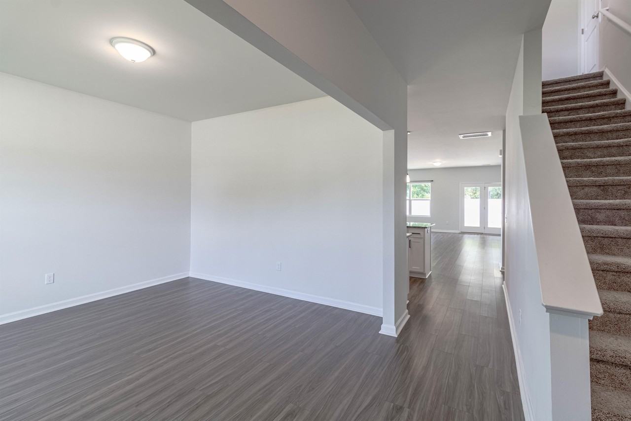 147 Enclave Way Ne #1 - Photo 5 of 41