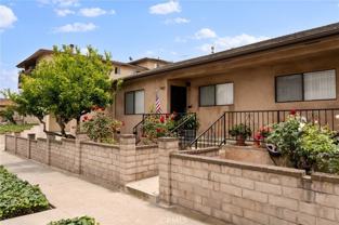 983 W 10th St - Photo 1 of 1