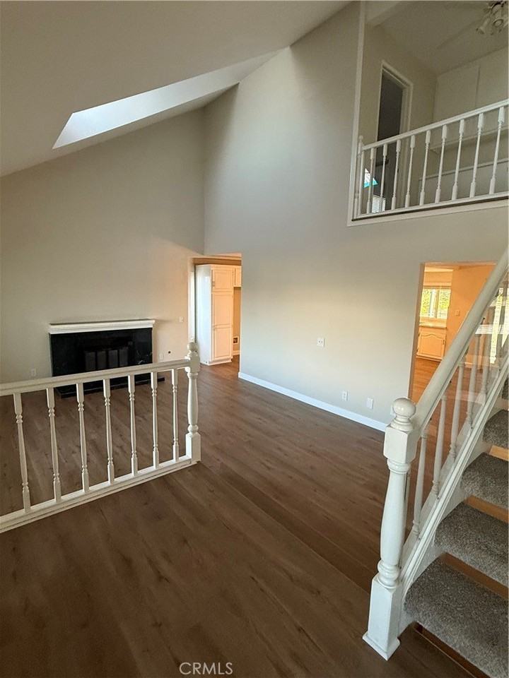 22166 Woodcreek Ln - Photo 3 of 23