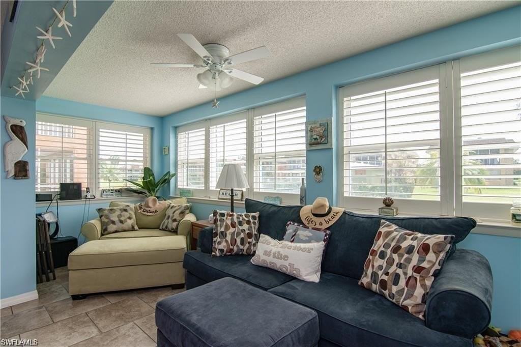 1400 Pompei Ln #21 - Photo 4 of 21