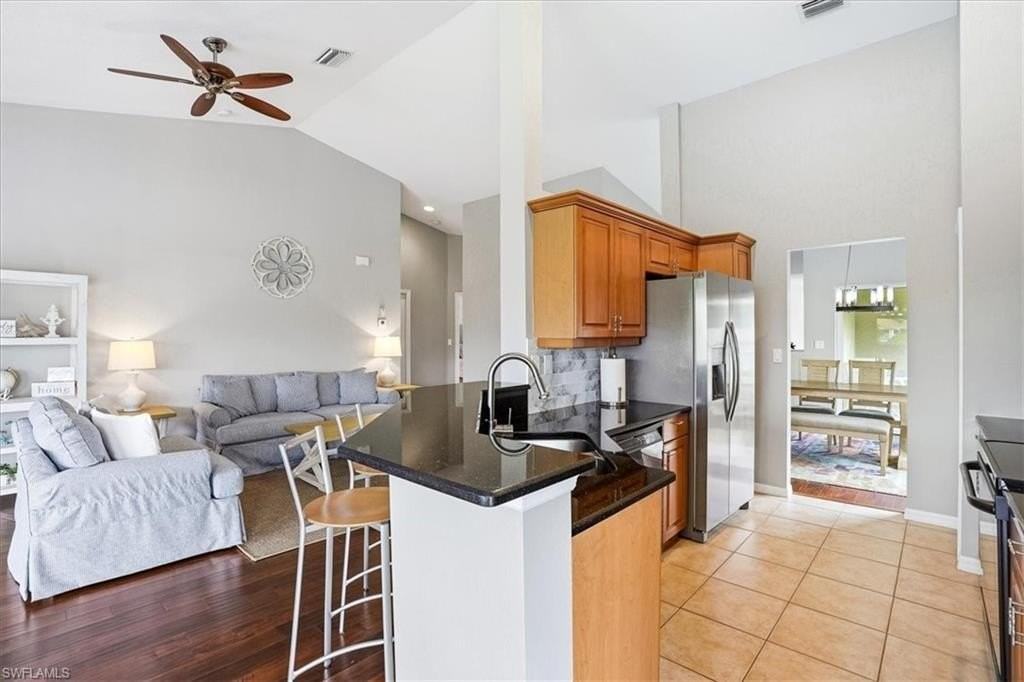 5615 Sherborn Dr #201 - Photo 7 of 49