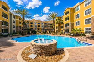 featured image of 8539 Gate Pkwy W #1525