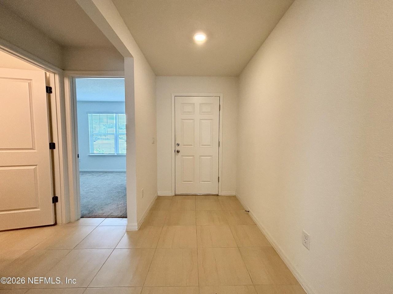 5597 Bullseye Cir - Photo 4 of 33