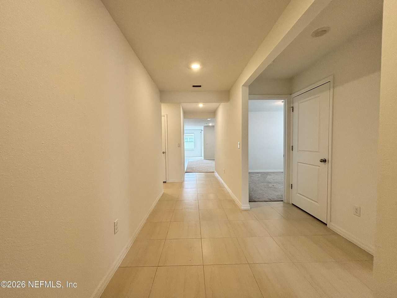5597 Bullseye Cir - Photo 5 of 33