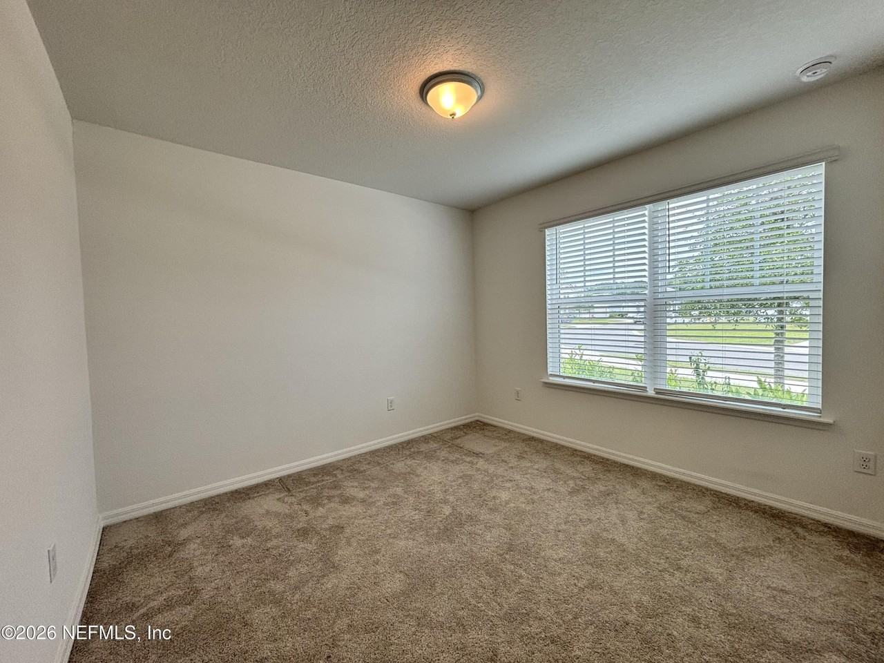 5597 Bullseye Cir - Photo 6 of 33