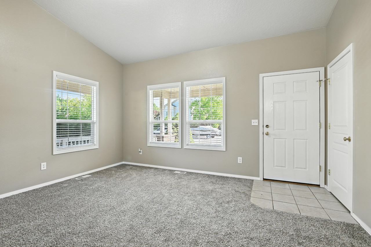 5199 E Rocky Bar Dr #1 - Photo 5 of 29