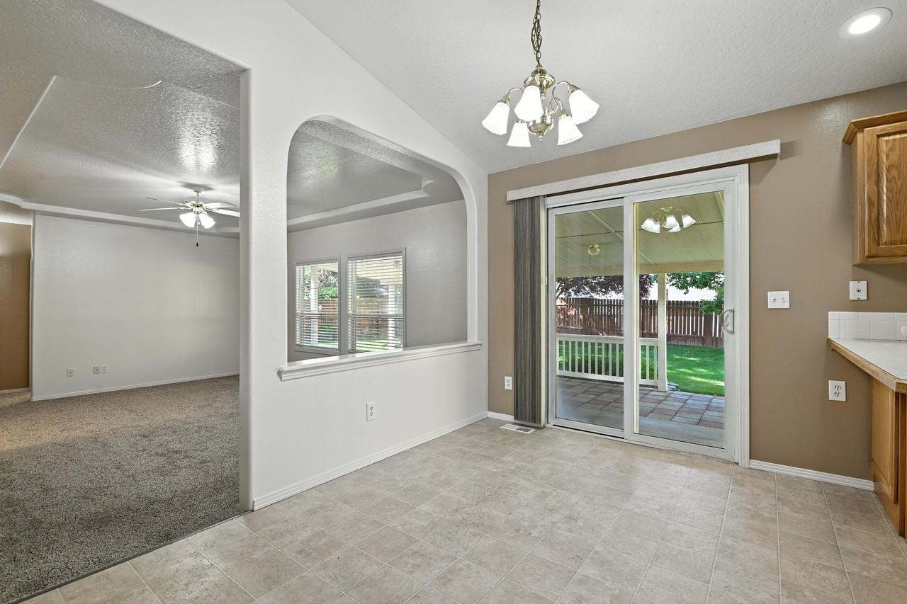5199 E Rocky Bar Dr #1 - Photo 6 of 29
