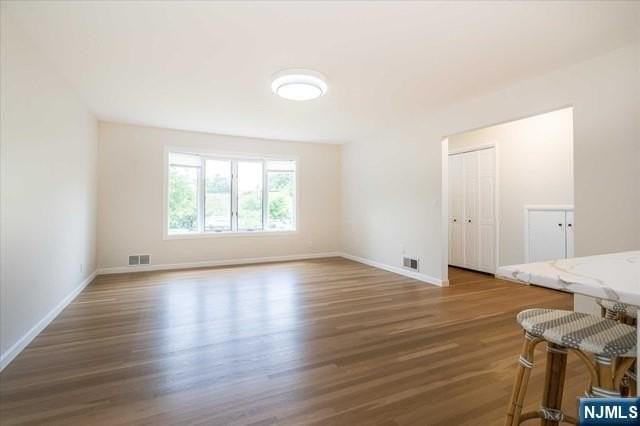 26 Garret Pl - Photo 5 of 38