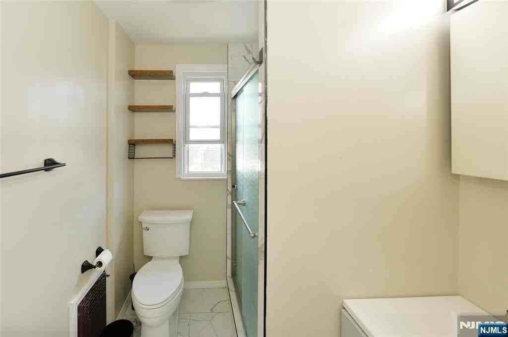 52 Kovar St - Photo 7 of 20