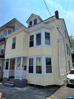 featured image of 356 Pacific St #3