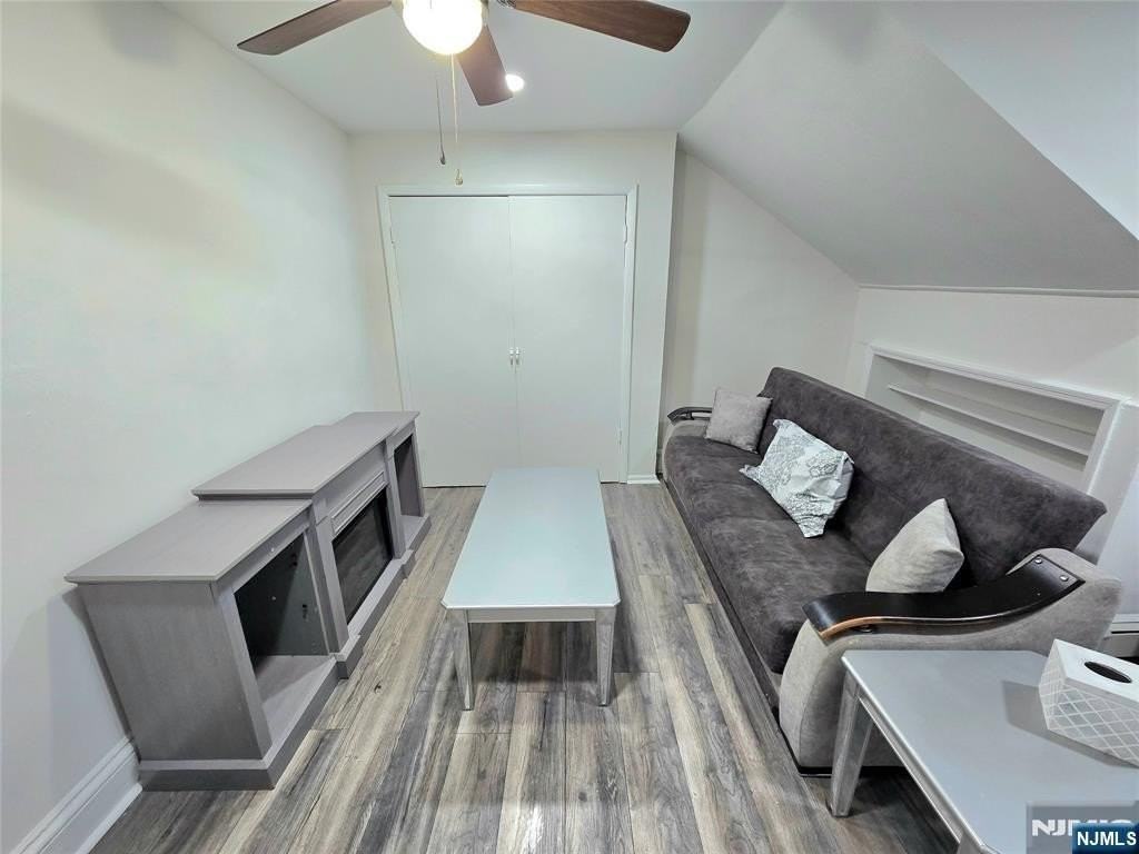356 Pacific St #3 - Photo 3 of 13