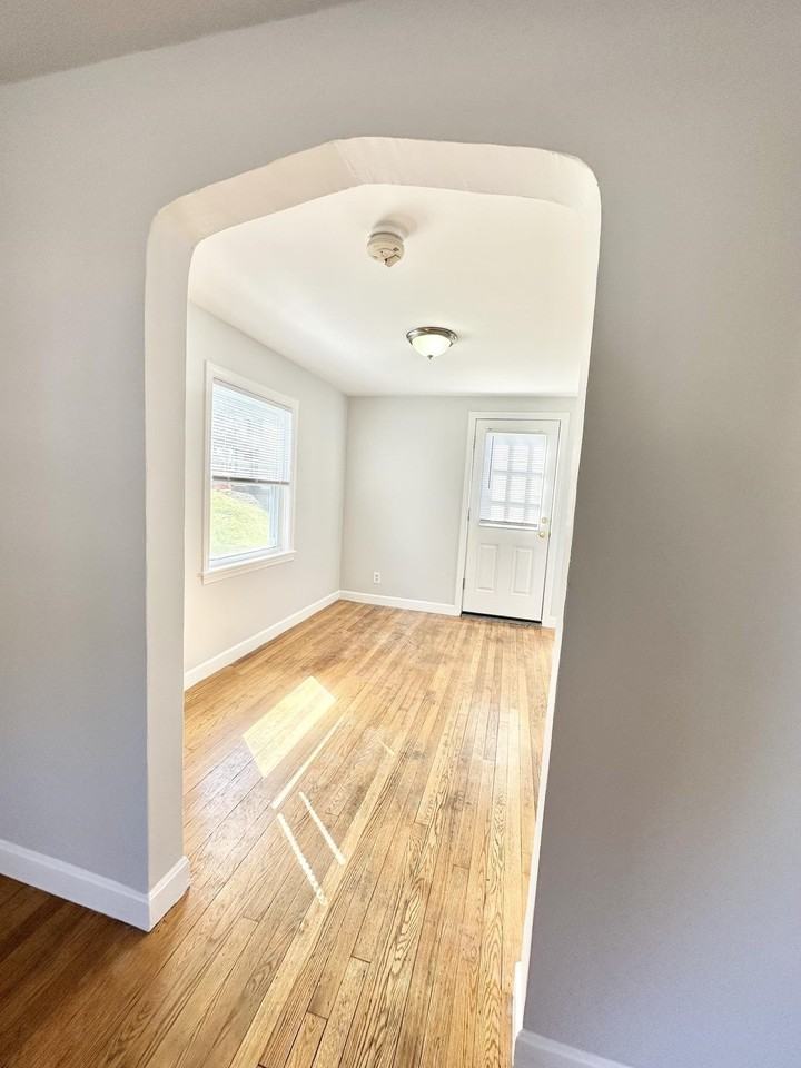 84 Mary Ann Rd - Photo 6 of 12