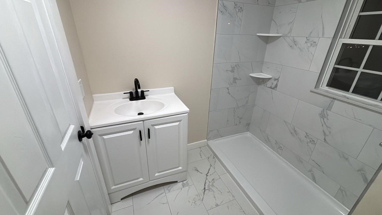 155 S Main St #2 - Photo 5 of 10