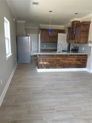 3711 Tournefort St - Photo 7 of 32