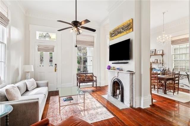 1461 Annunciation St #A - Photo 4 of 18