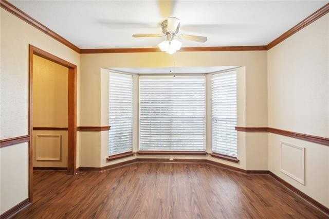 21 Brandon Hall Dr #B - Photo 5 of 14