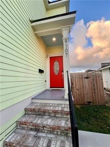 9107 Fig St - Photo 2 of 17
