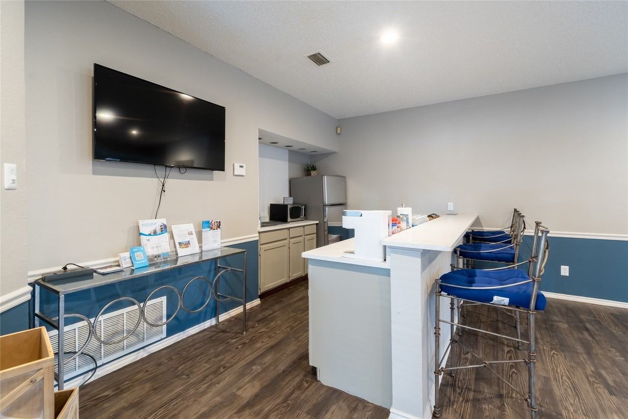 8383 La Prada Dr - Photo 2 of 14