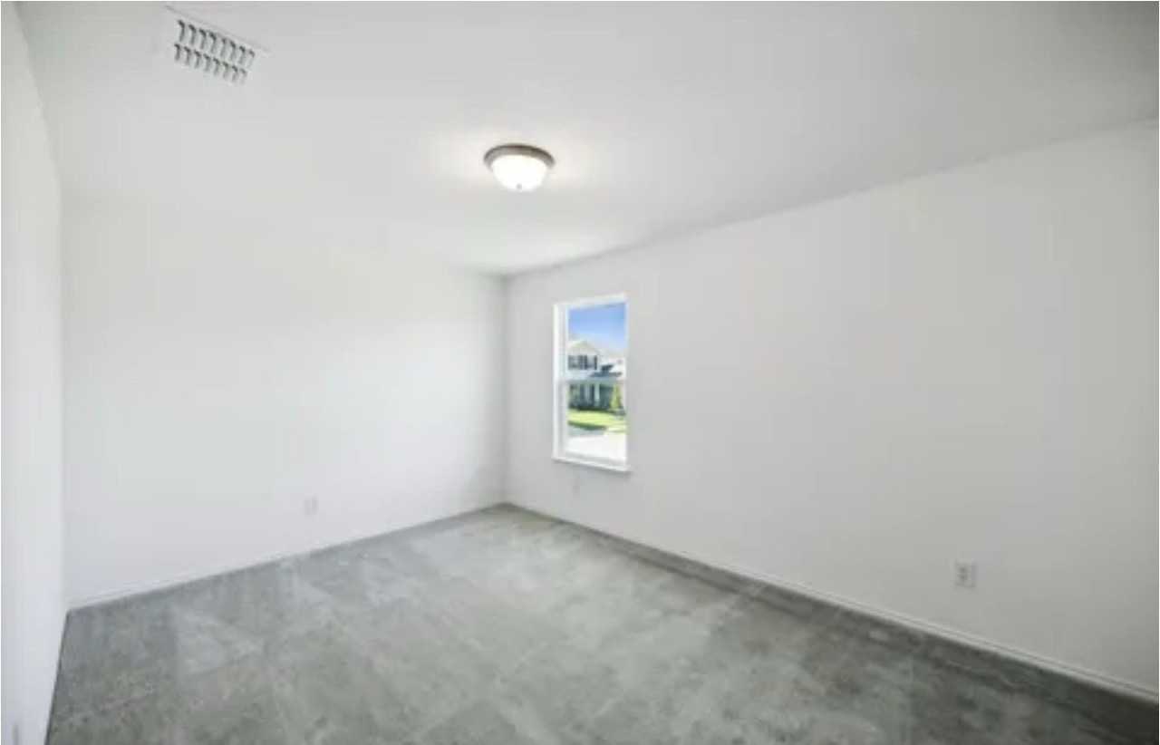 701 Union Dr - Photo 5 of 9