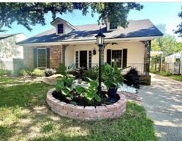 featured image of 437 Dudley Dr