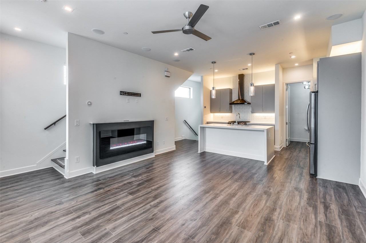 1813 Park Ave #107 - Photo 7 of 25