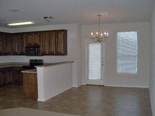 5413 Soledad Dr - Photo 2 of 14