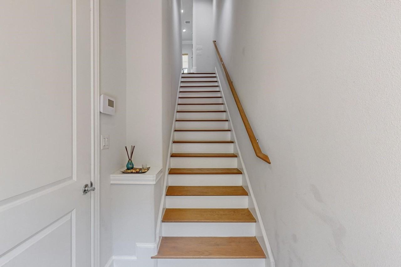 638 Dalton Ln #802 - Photo 7 of 39