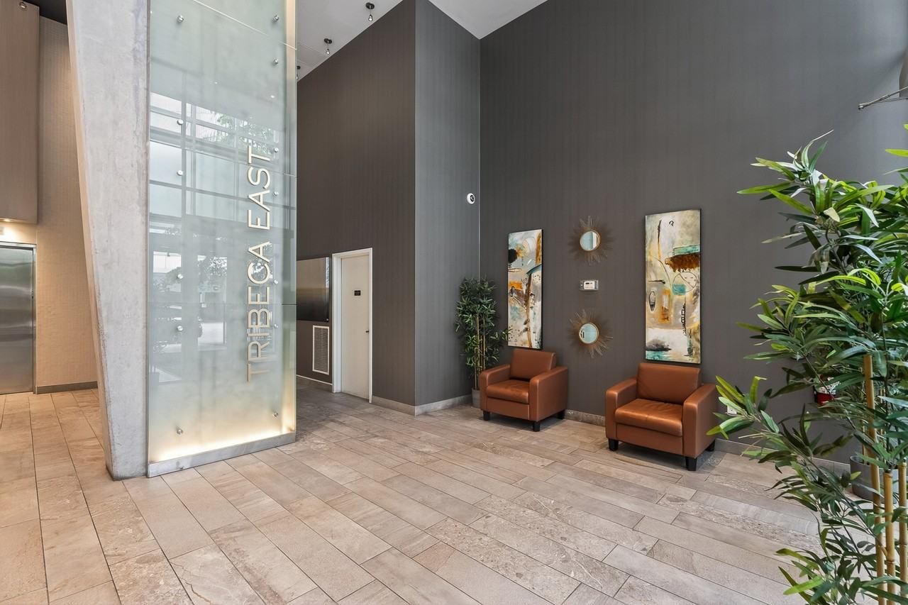 40 Nepean Street #2102 - Photo 3 of 39