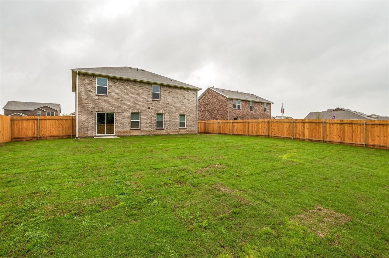 3527 Chestnut Oak Dr - Photo 6 of 33