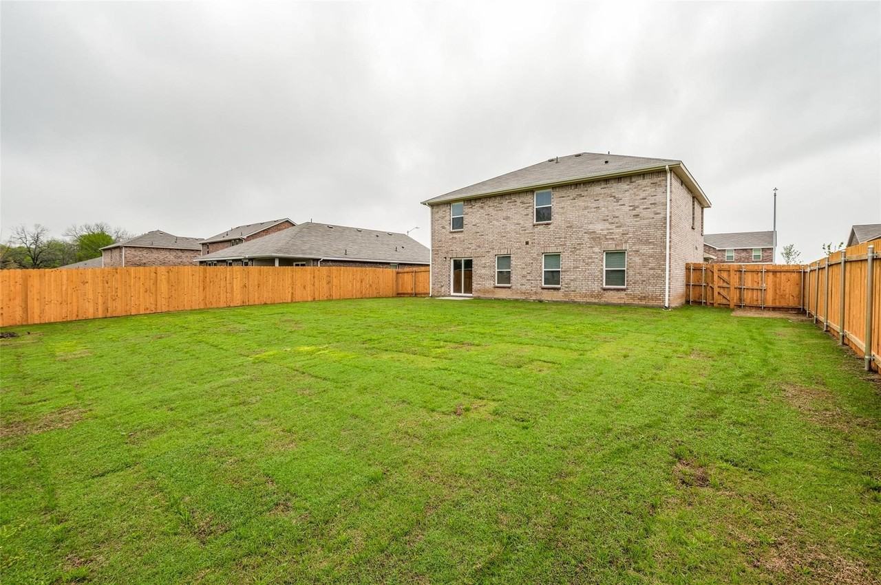 3527 Chestnut Oak Dr - Photo 7 of 33