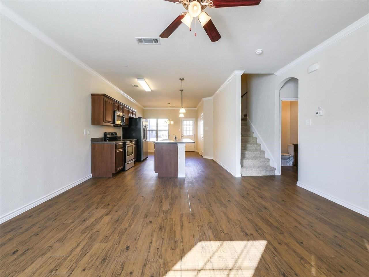 5409 Dolores Pl - Photo 3 of 32