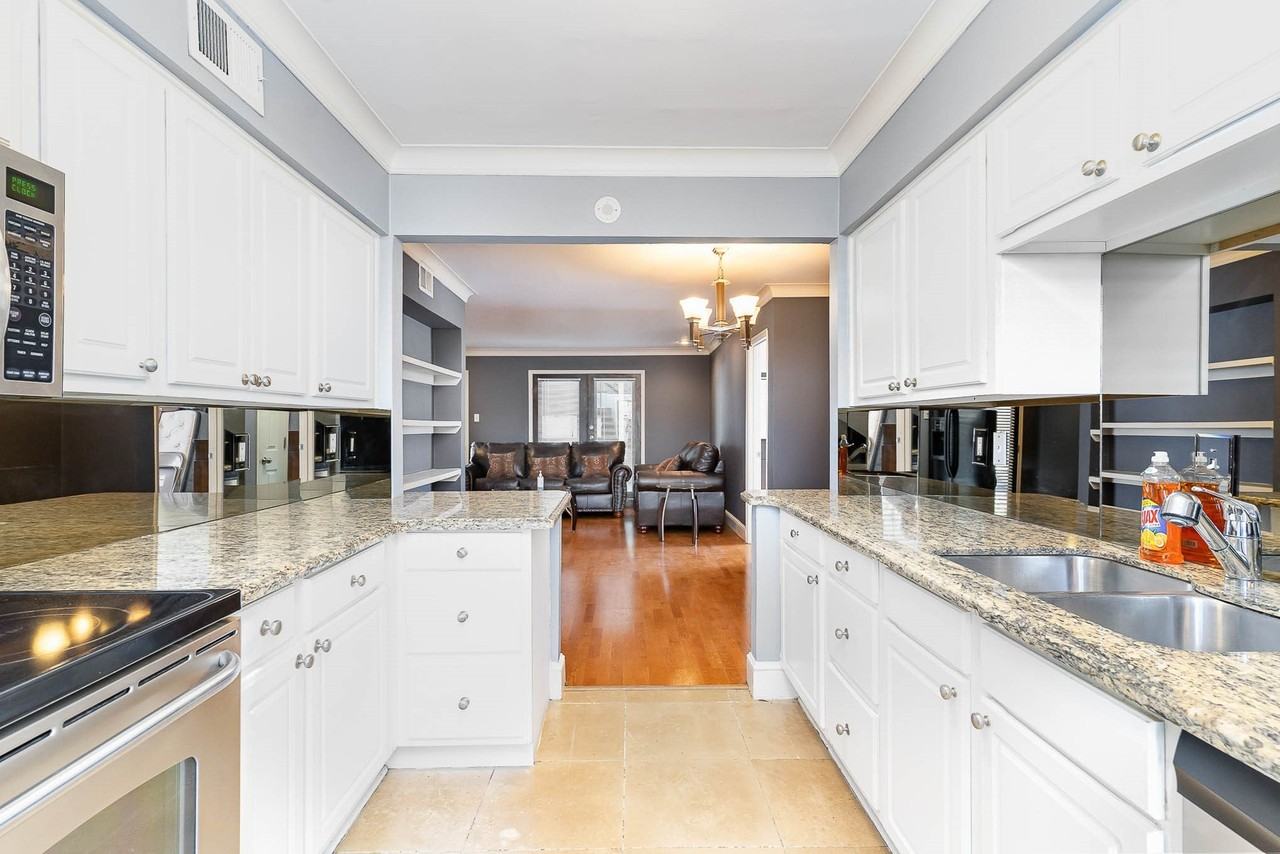 10109 Regal Park Ln #112 - Photo 7 of 31