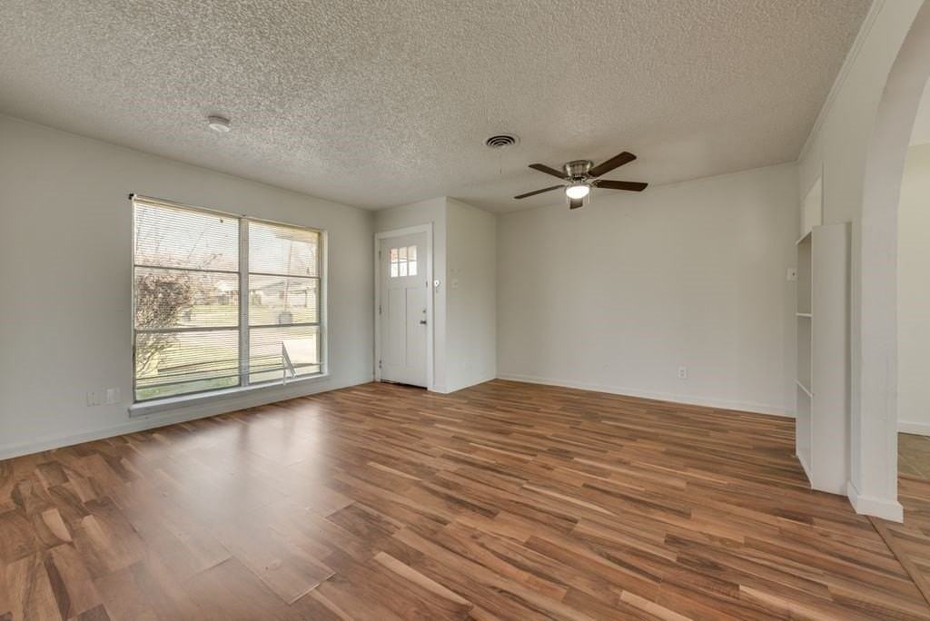 7704 Woodspan Dr - Photo 2 of 17