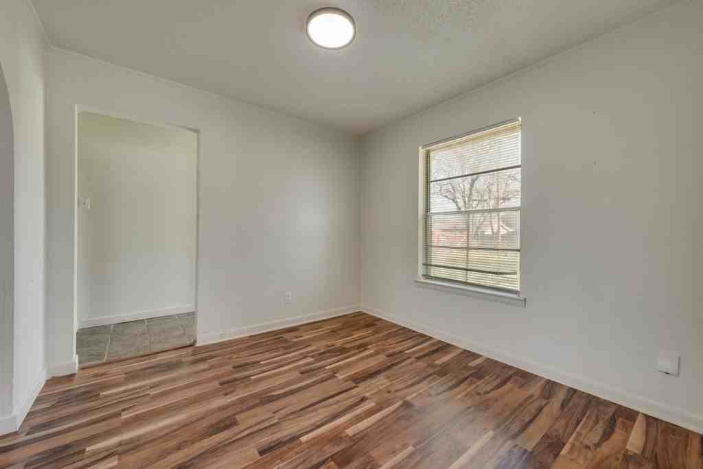 7704 Woodspan Dr - Photo 5 of 17