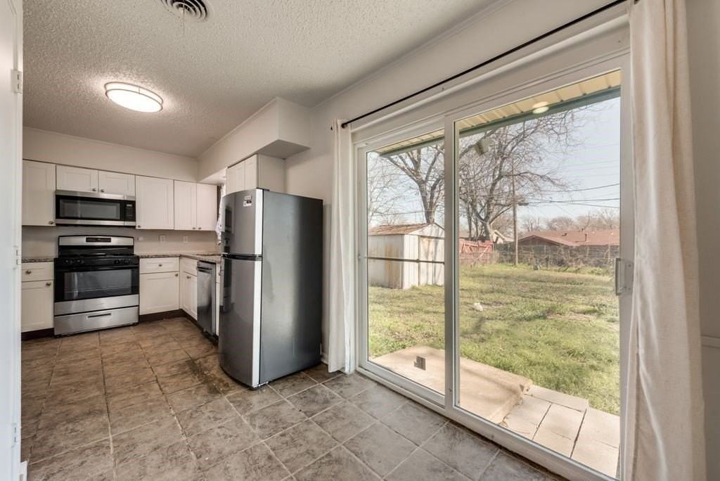 7704 Woodspan Dr - Photo 6 of 17