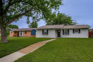 featured image of 914 Meadow Mead Dr