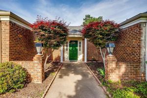 featured image of 1101 Cypress Pt